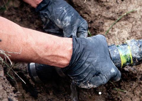Replace drain pipe Replace drain pipe